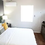 Cozy Chalet With Wifi And Ac In Fabulous Houston